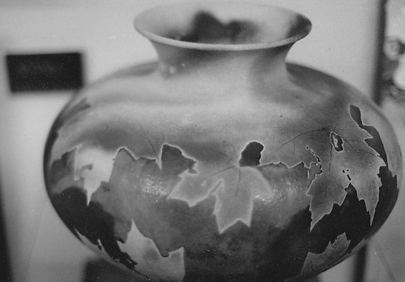 Rademacher Leaf Vase - Norberta Philbrook Gallery - Bentonville, Arkansas